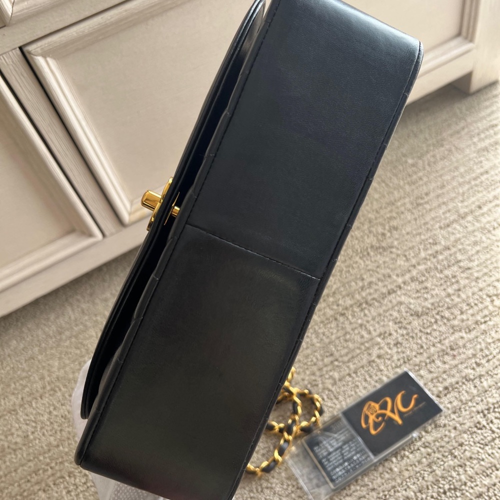 Chanel Black and Gold Crossbody Bag with Quilted Leather - Picture 10 of 17